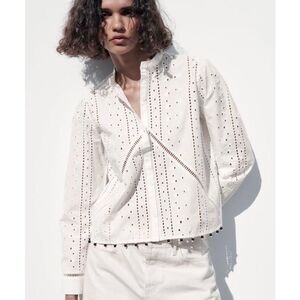 ZARA White Eyelet Cotton Blouse with Beaded Hem Size S